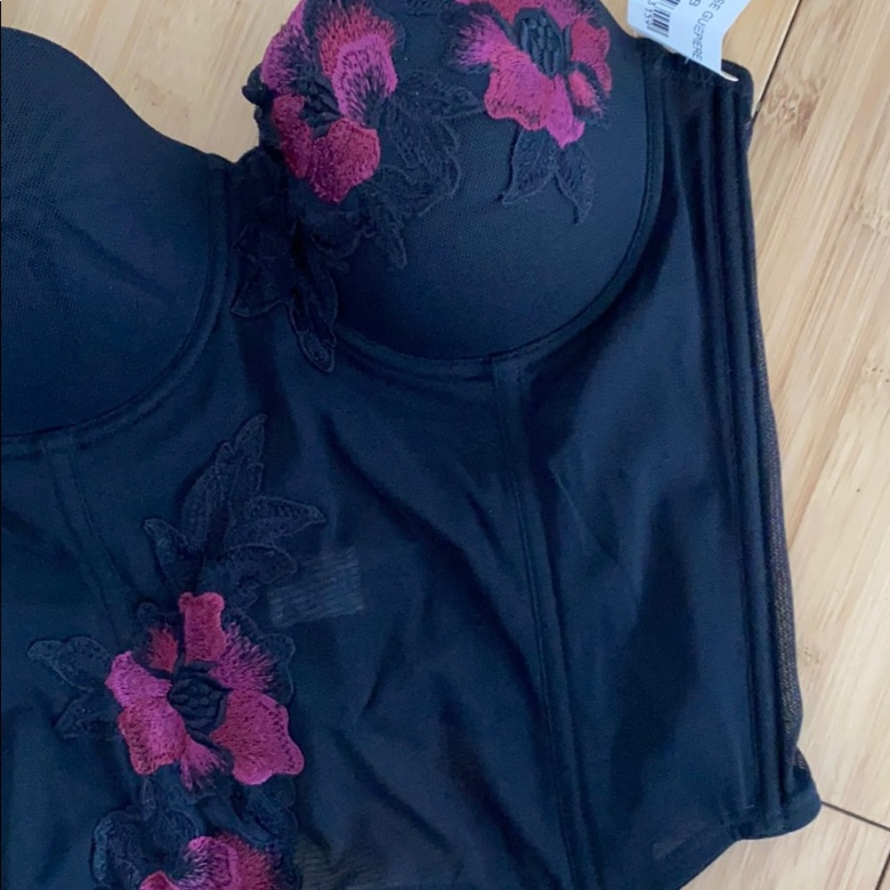 Black corset with embroidery